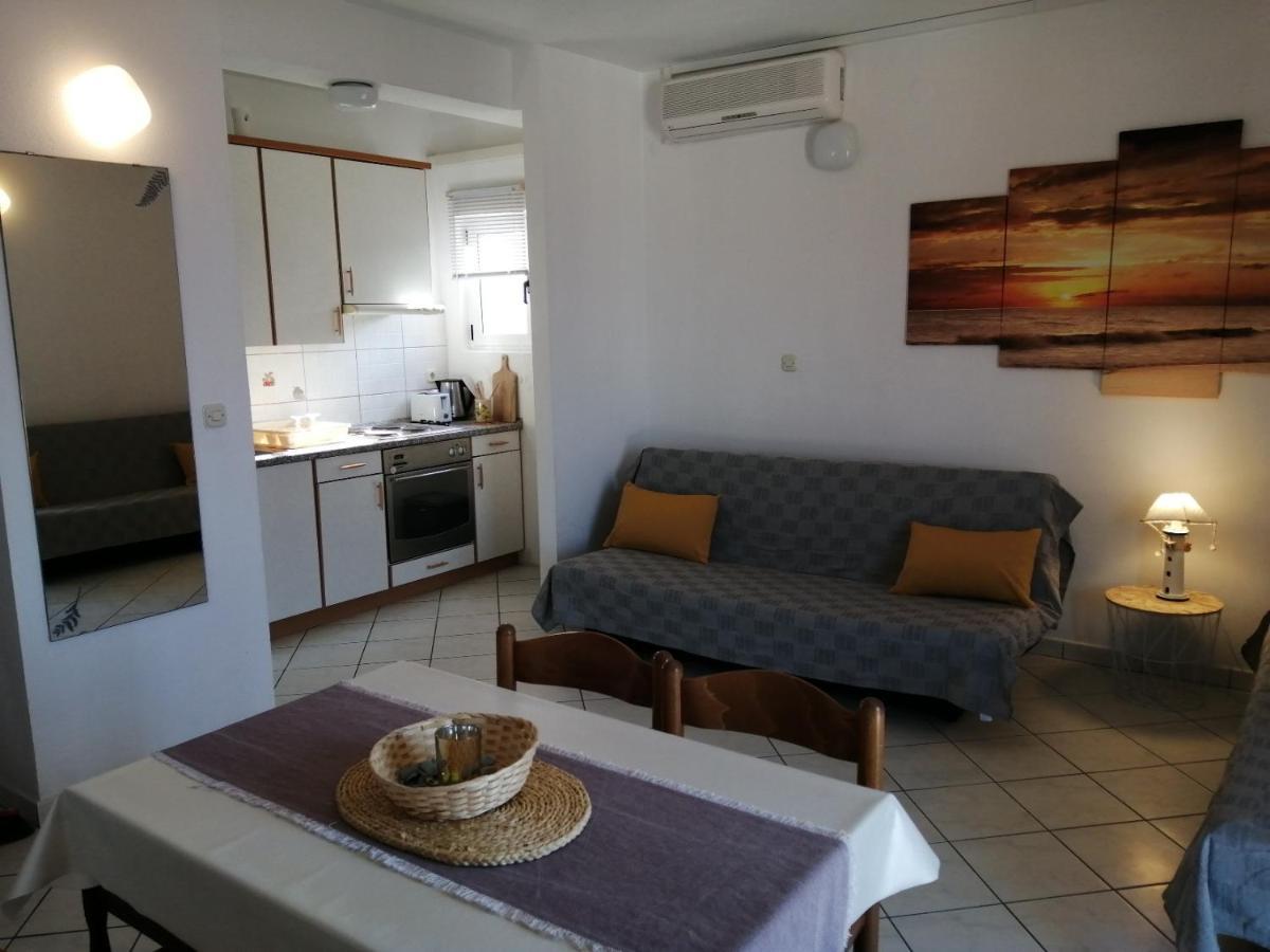 Apartments Ria Baška Voda Esterno foto